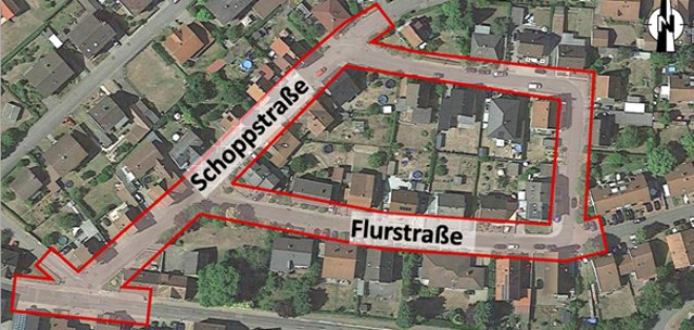 Luftbild der Straßen mit Markierungen