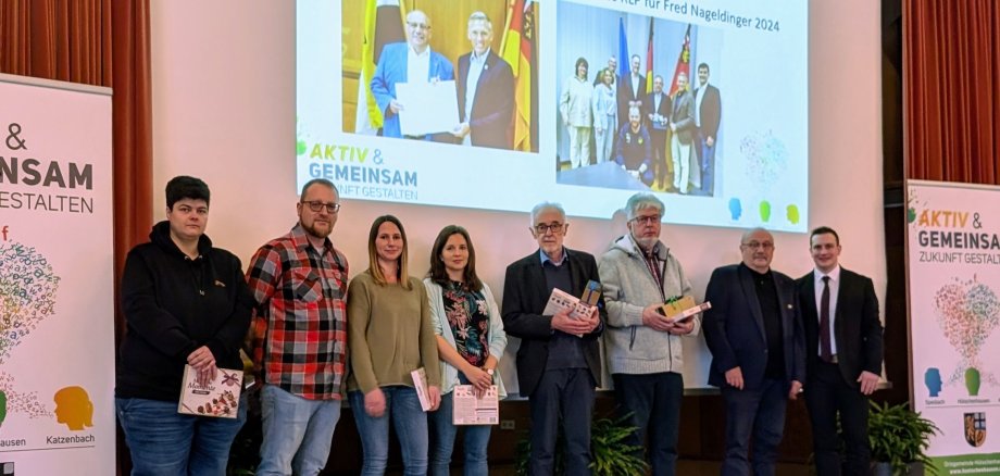 Foto Neujahrsempfang Hütschenhausen mit Geehrten